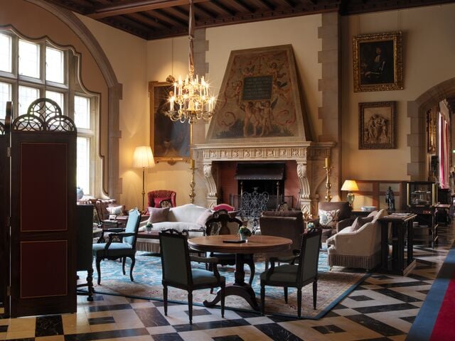 Schlosshotel Kronberg (SHK) Lobby ©Simon Brown